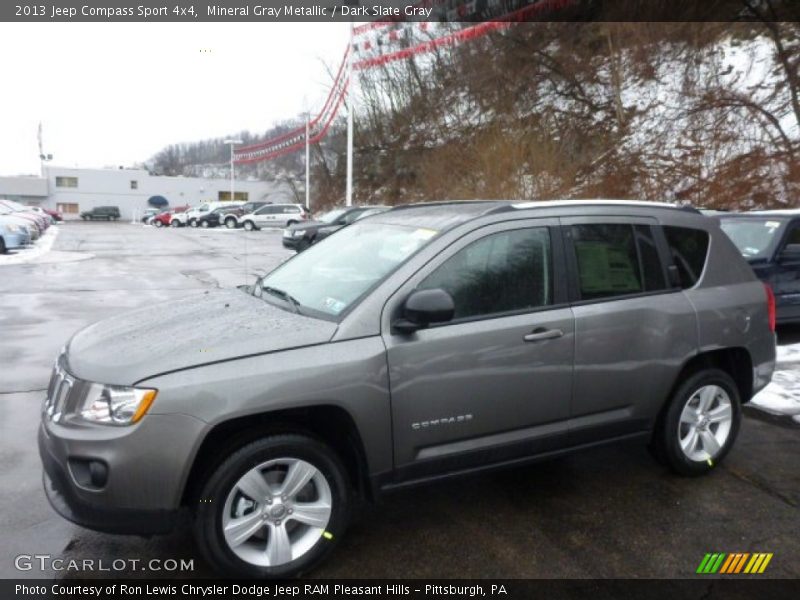 Front 3/4 View of 2013 Compass Sport 4x4