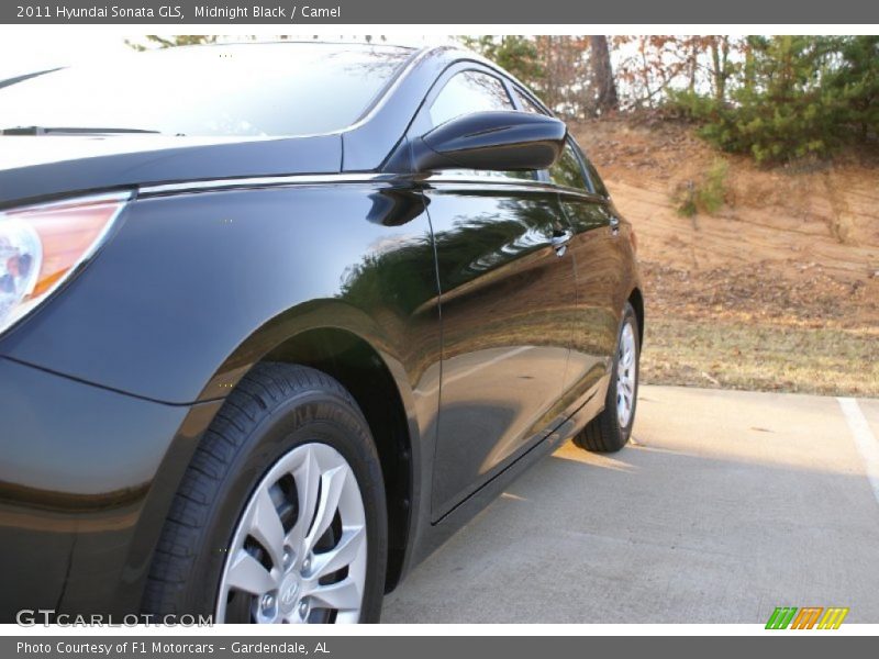 Midnight Black / Camel 2011 Hyundai Sonata GLS