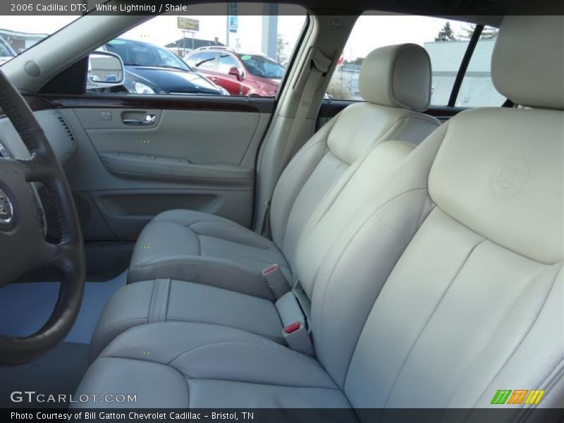 White Lightning / Shale 2006 Cadillac DTS