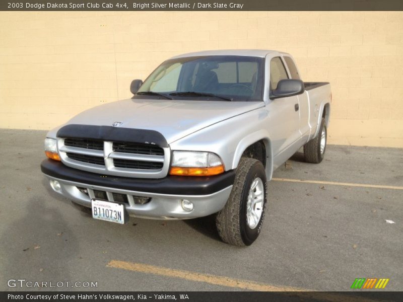 Bright Silver Metallic / Dark Slate Gray 2003 Dodge Dakota Sport Club Cab 4x4