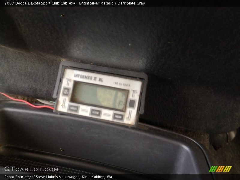 Bright Silver Metallic / Dark Slate Gray 2003 Dodge Dakota Sport Club Cab 4x4