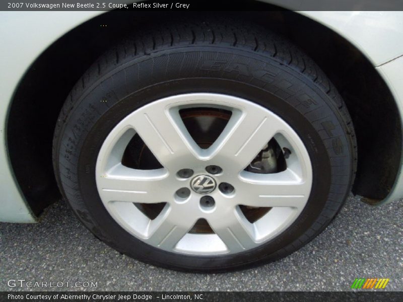 Reflex Silver / Grey 2007 Volkswagen New Beetle 2.5 Coupe