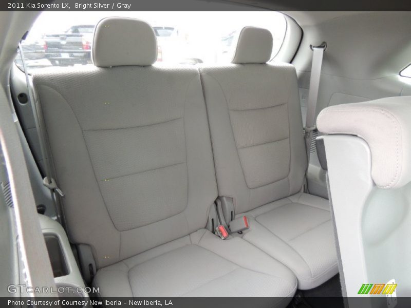 Bright Silver / Gray 2011 Kia Sorento LX