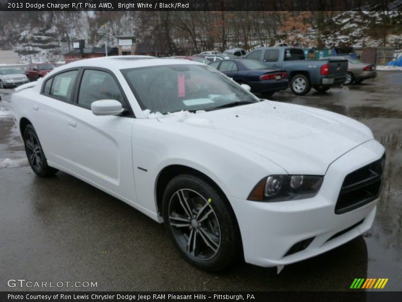 Front 3/4 View of 2013 Charger R/T Plus AWD