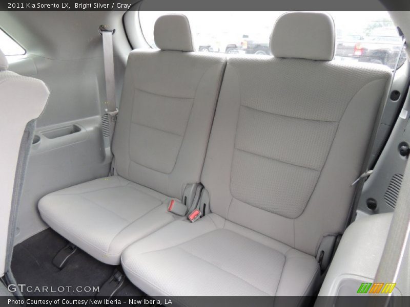 Bright Silver / Gray 2011 Kia Sorento LX