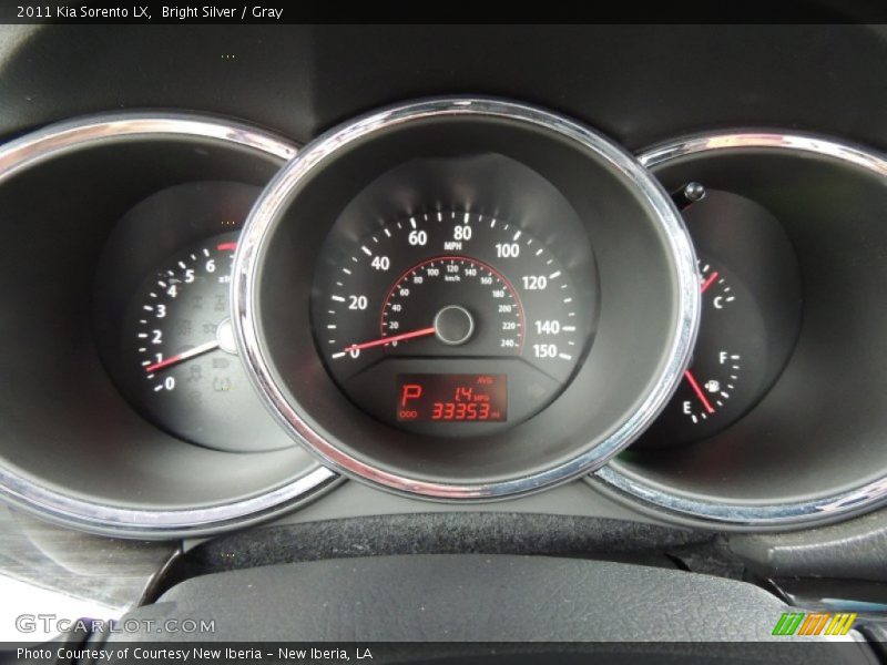 Bright Silver / Gray 2011 Kia Sorento LX