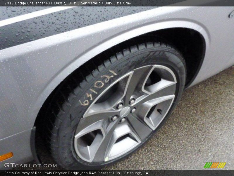  2013 Challenger R/T Classic Wheel