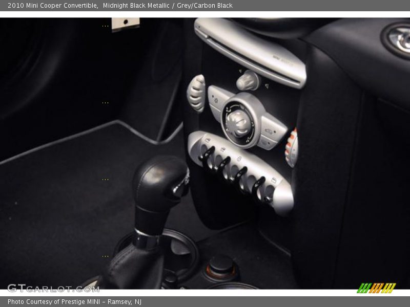 Midnight Black Metallic / Grey/Carbon Black 2010 Mini Cooper Convertible