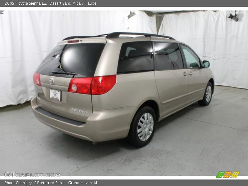 Desert Sand Mica / Taupe 2009 Toyota Sienna LE