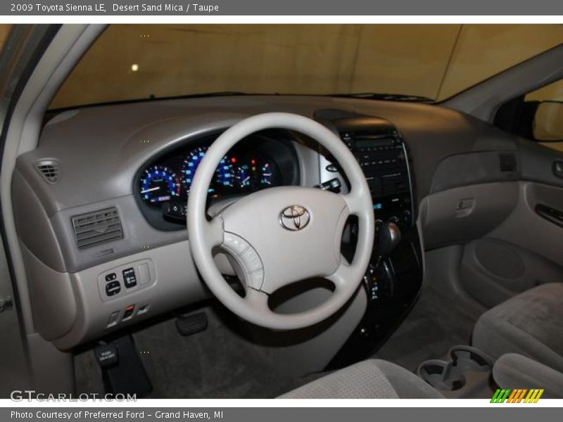 Desert Sand Mica / Taupe 2009 Toyota Sienna LE