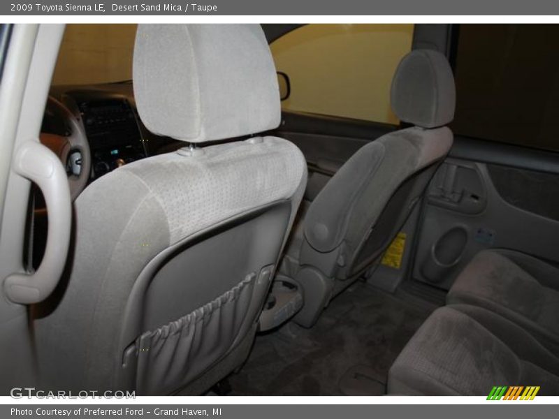 Desert Sand Mica / Taupe 2009 Toyota Sienna LE