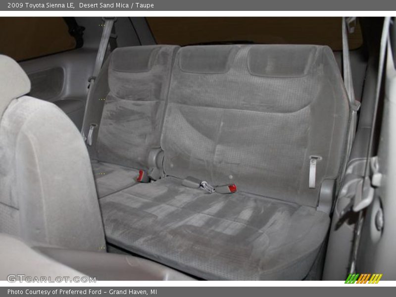 Desert Sand Mica / Taupe 2009 Toyota Sienna LE