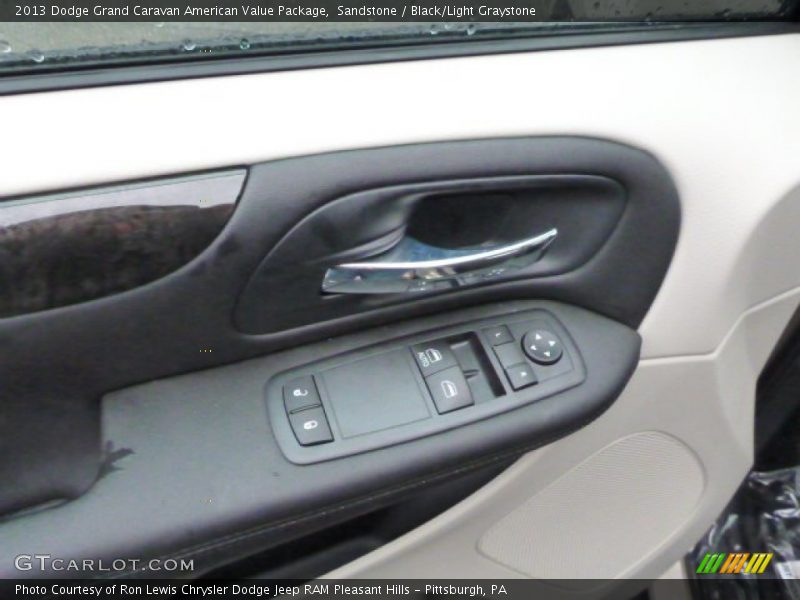 Sandstone / Black/Light Graystone 2013 Dodge Grand Caravan American Value Package