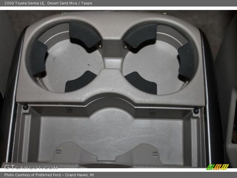 Desert Sand Mica / Taupe 2009 Toyota Sienna LE