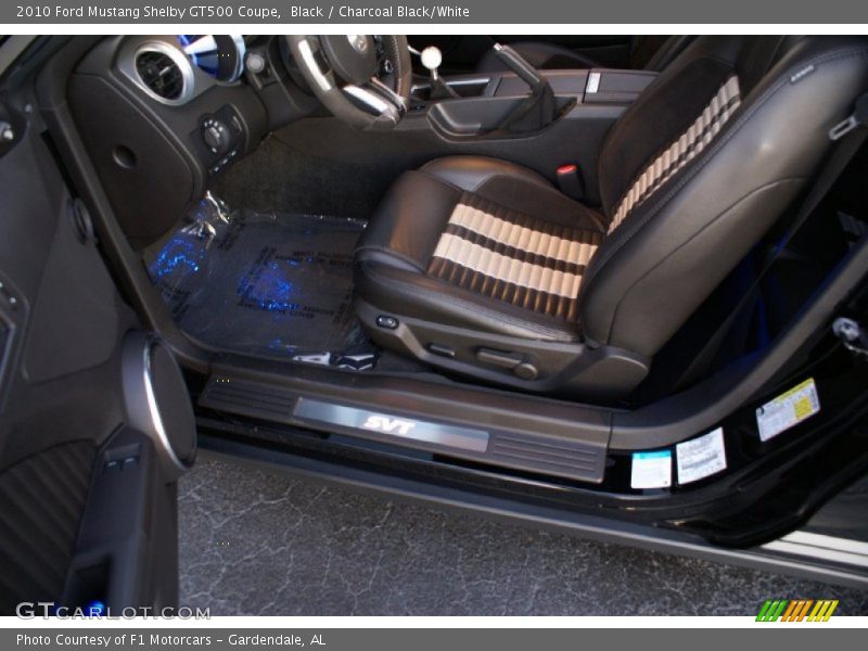 Black / Charcoal Black/White 2010 Ford Mustang Shelby GT500 Coupe