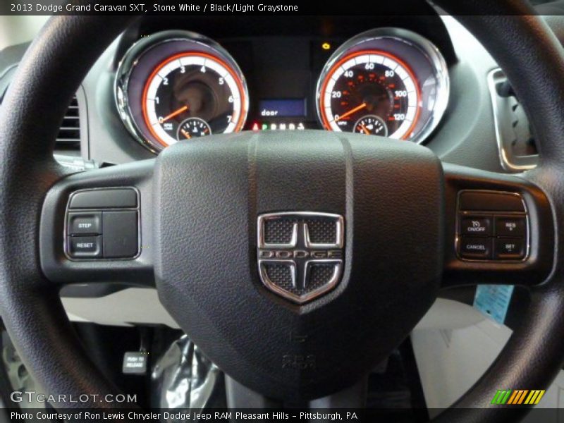 Stone White / Black/Light Graystone 2013 Dodge Grand Caravan SXT