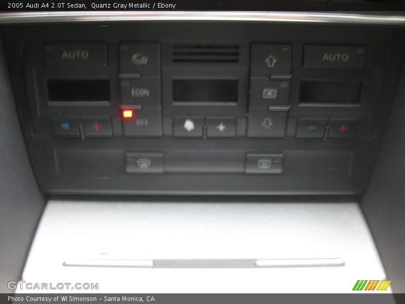 Quartz Gray Metallic / Ebony 2005 Audi A4 2.0T Sedan