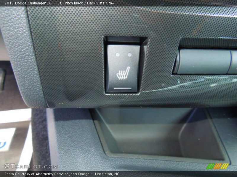 Pitch Black / Dark Slate Gray 2013 Dodge Challenger SXT Plus