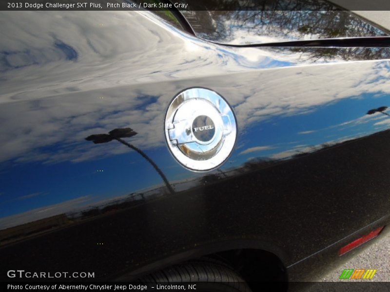 Pitch Black / Dark Slate Gray 2013 Dodge Challenger SXT Plus