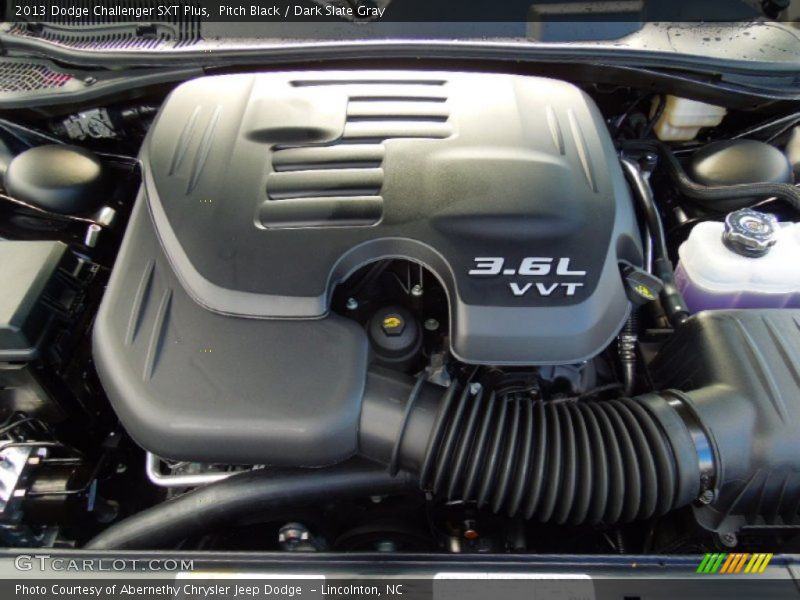 Pitch Black / Dark Slate Gray 2013 Dodge Challenger SXT Plus