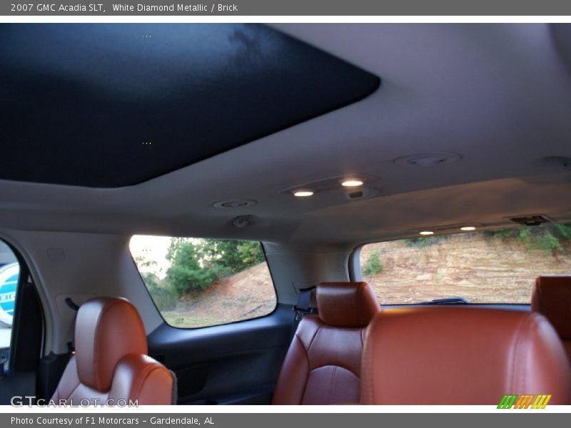 White Diamond Metallic / Brick 2007 GMC Acadia SLT