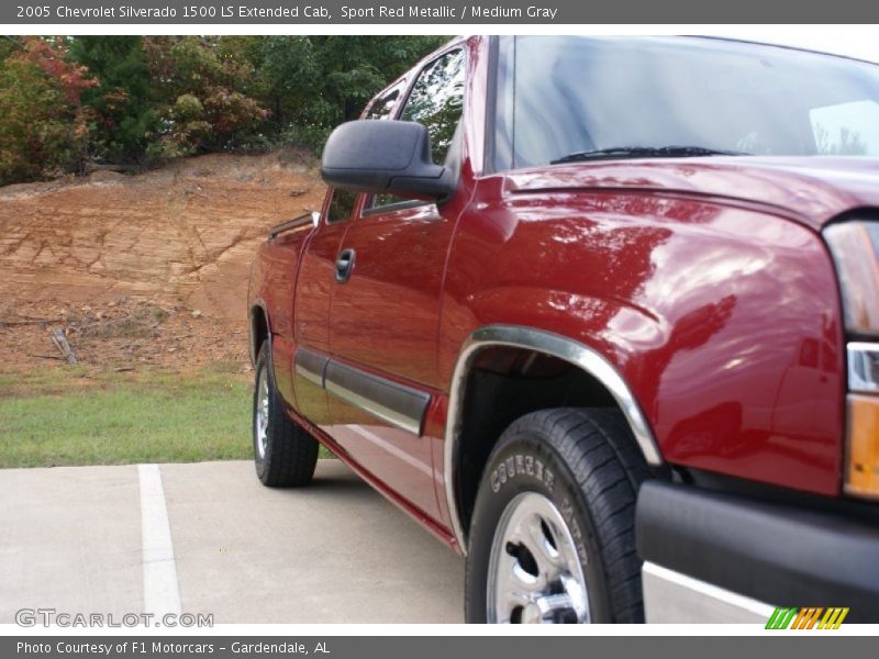 Sport Red Metallic / Medium Gray 2005 Chevrolet Silverado 1500 LS Extended Cab