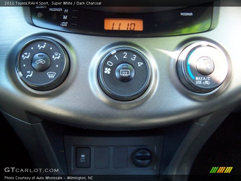 Super White / Dark Charcoal 2011 Toyota RAV4 Sport