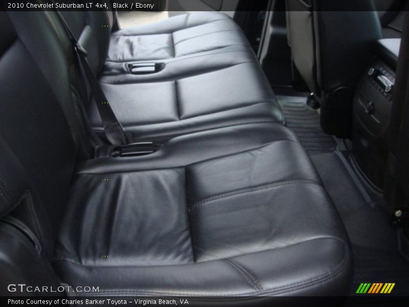 Black / Ebony 2010 Chevrolet Suburban LT 4x4