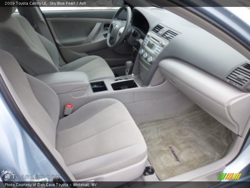  2009 Camry LE Ash Interior