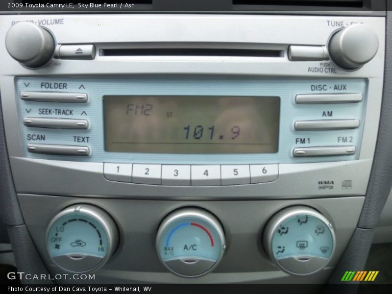 Audio System of 2009 Camry LE