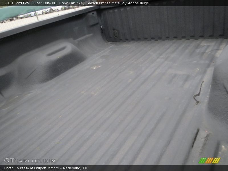 Golden Bronze Metallic / Adobe Beige 2011 Ford F250 Super Duty XLT Crew Cab 4x4