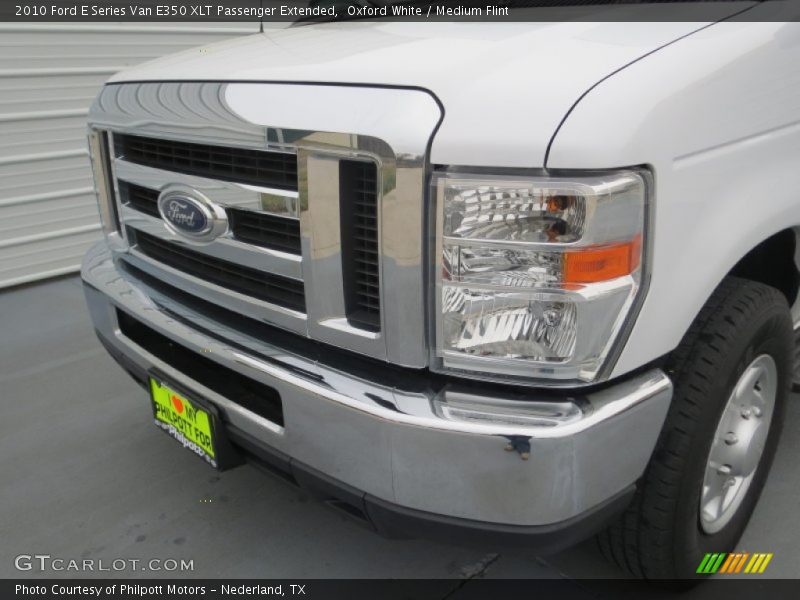 Oxford White / Medium Flint 2010 Ford E Series Van E350 XLT Passenger Extended