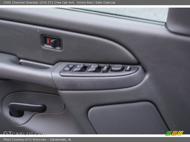 Victory Red / Dark Charcoal 2005 Chevrolet Silverado 1500 Z71 Crew Cab 4x4