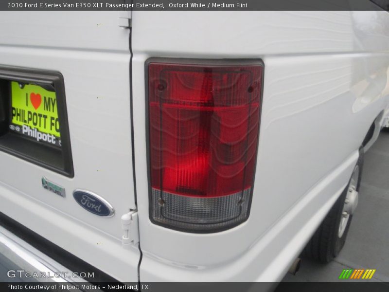 Oxford White / Medium Flint 2010 Ford E Series Van E350 XLT Passenger Extended
