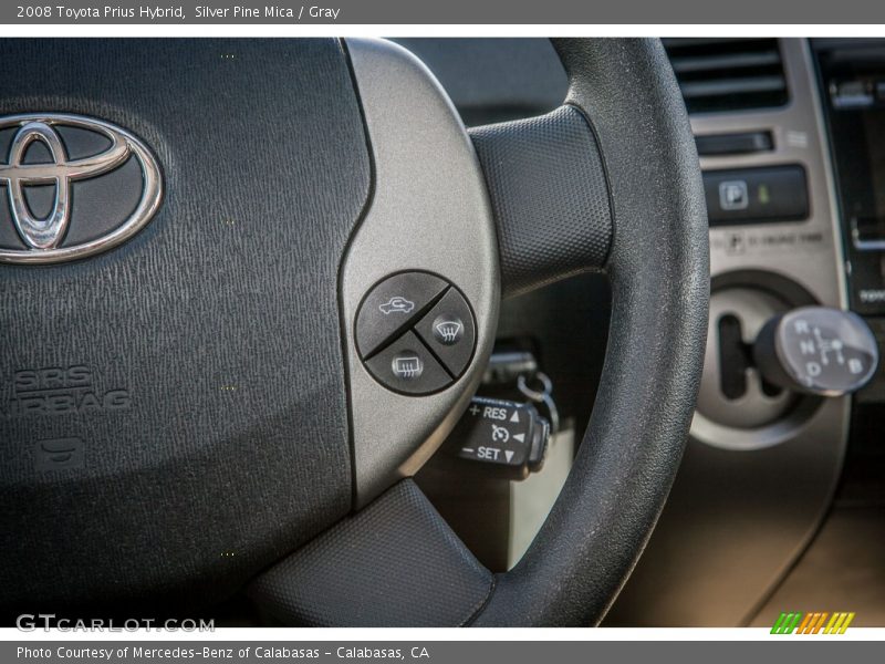 Controls of 2008 Prius Hybrid