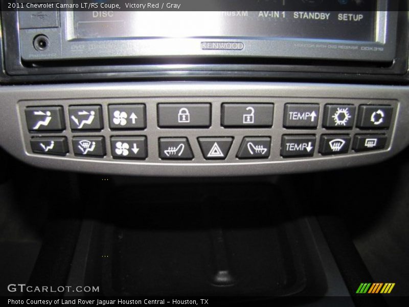 Controls of 2011 Camaro LT/RS Coupe