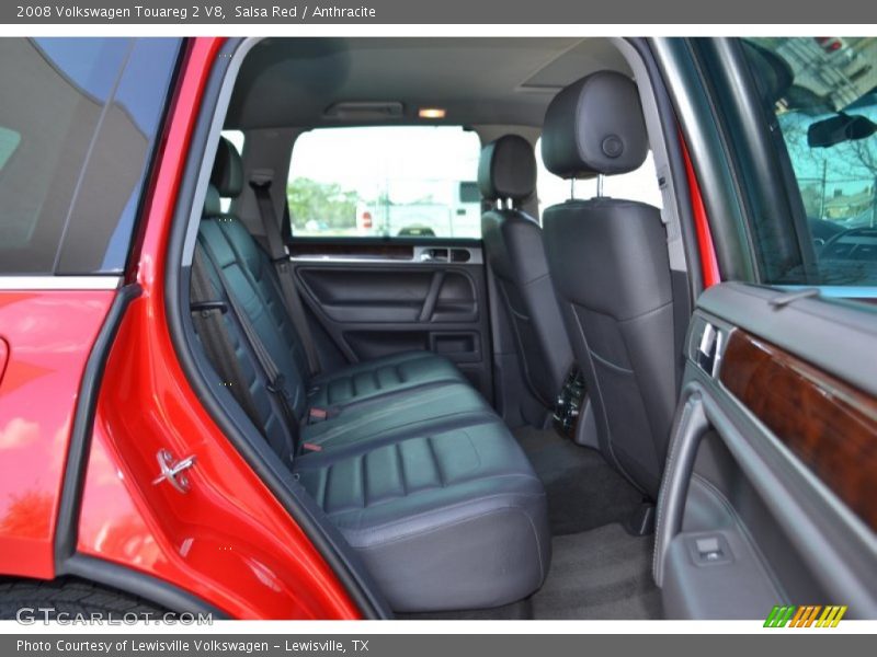 Rear Seat of 2008 Touareg 2 V8