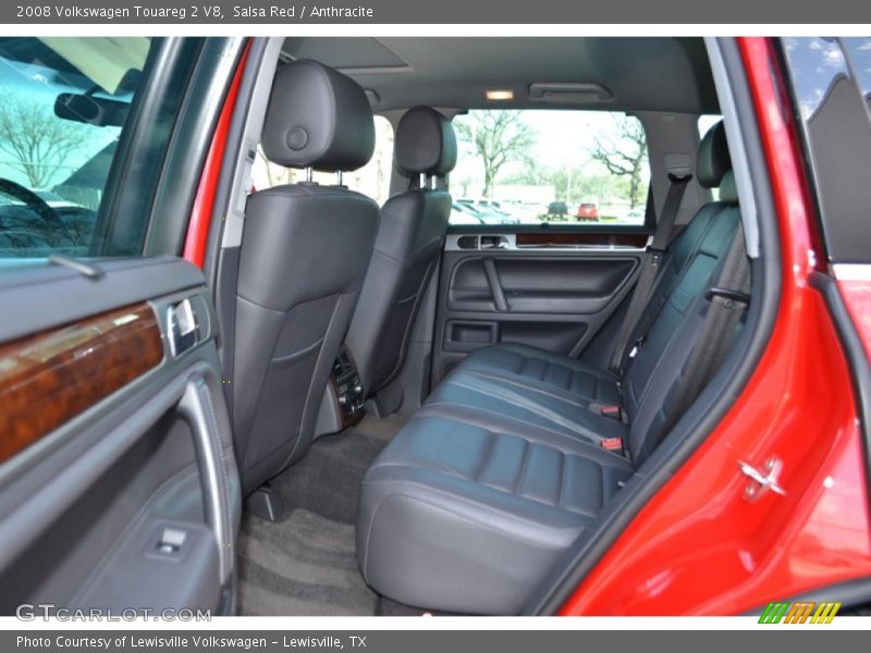Rear Seat of 2008 Touareg 2 V8