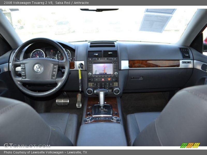 Dashboard of 2008 Touareg 2 V8