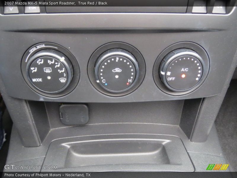 Controls of 2007 MX-5 Miata Sport Roadster