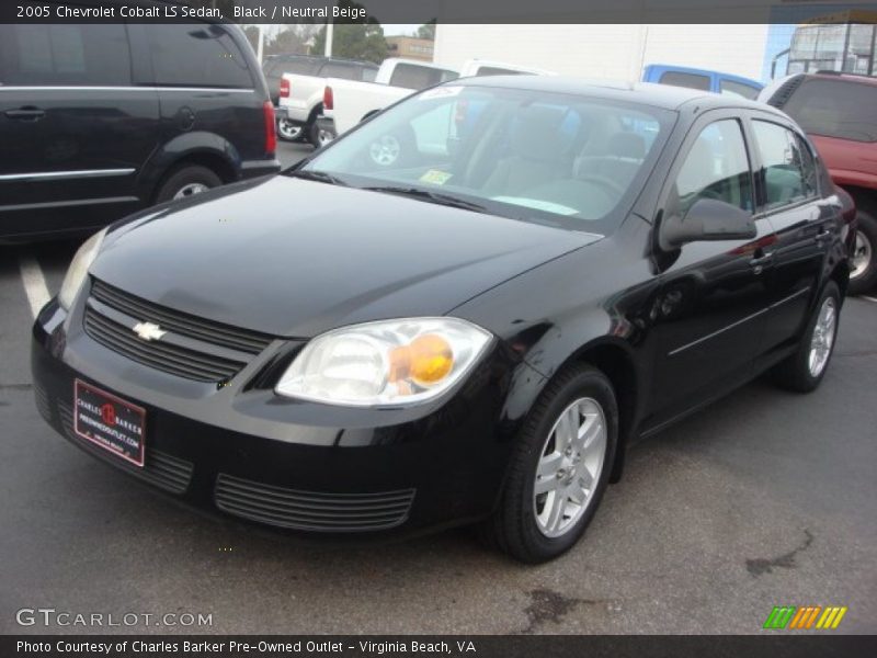 Black / Neutral Beige 2005 Chevrolet Cobalt LS Sedan