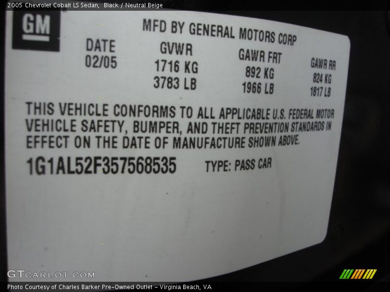 Black / Neutral Beige 2005 Chevrolet Cobalt LS Sedan