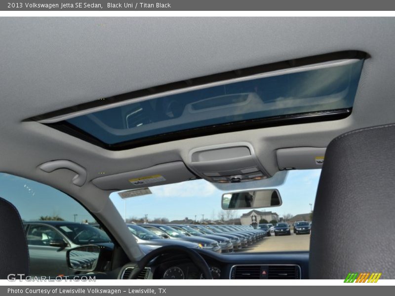 Black Uni / Titan Black 2013 Volkswagen Jetta SE Sedan