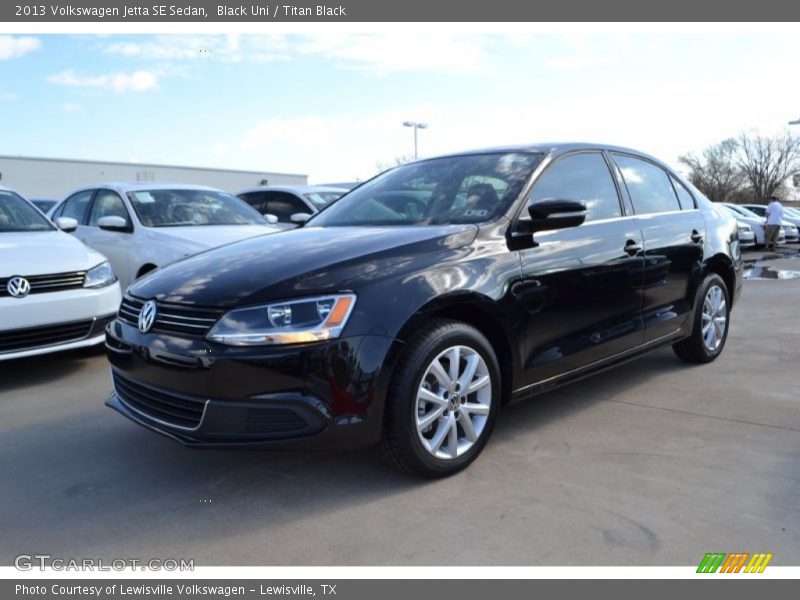 Black Uni / Titan Black 2013 Volkswagen Jetta SE Sedan