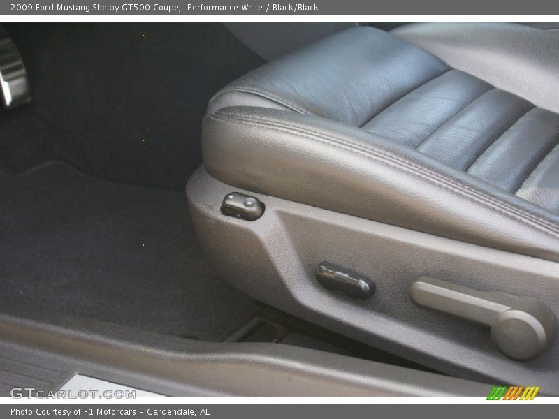 Performance White / Black/Black 2009 Ford Mustang Shelby GT500 Coupe