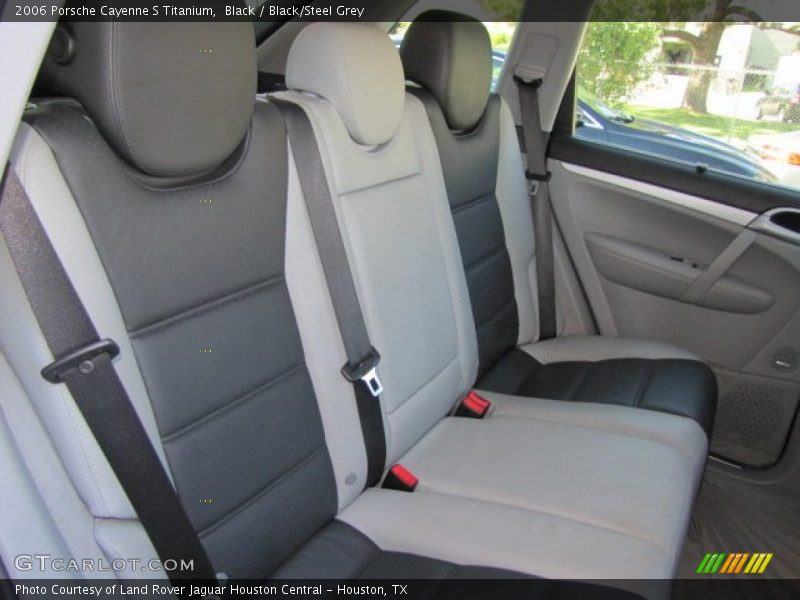 Rear Seat of 2006 Cayenne S Titanium