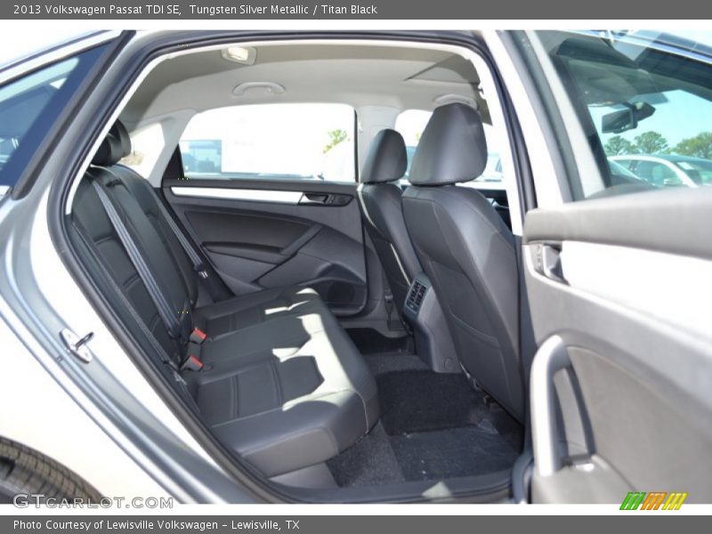 Tungsten Silver Metallic / Titan Black 2013 Volkswagen Passat TDI SE