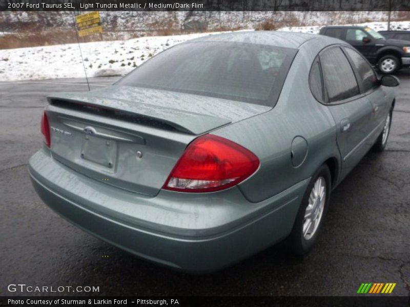  2007 Taurus SEL Light Tundra Metallic