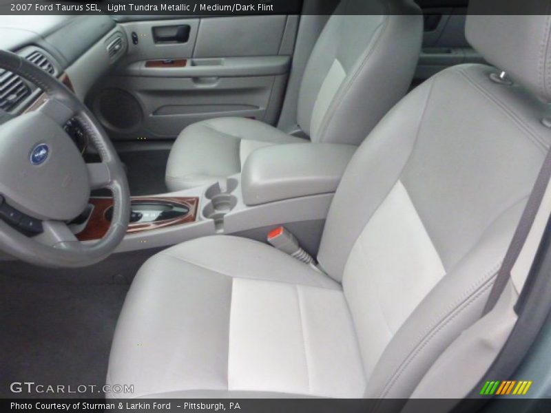 Front Seat of 2007 Taurus SEL