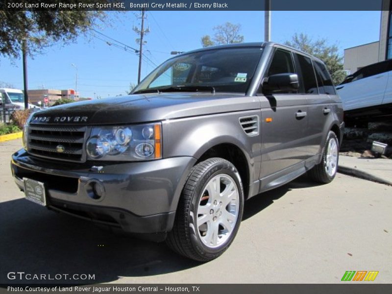 Front 3/4 View of 2006 Range Rover Sport HSE